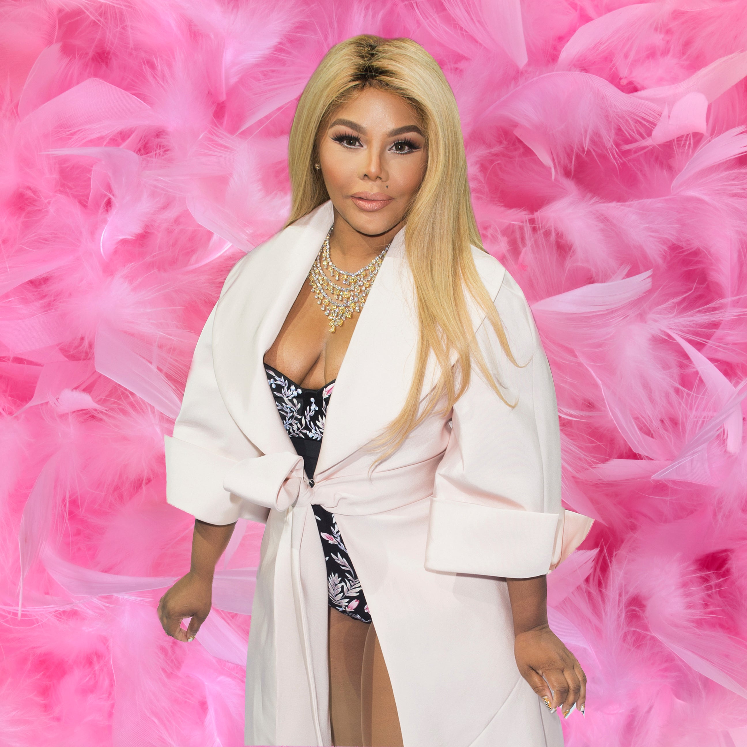 This Video Clip Of Lil Kim Teaching Her Baby Girl How To Ride A Bike Is Absolutely Adorable
